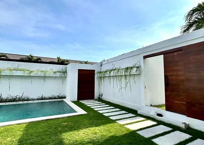 Villa Kamawis Seminyak
