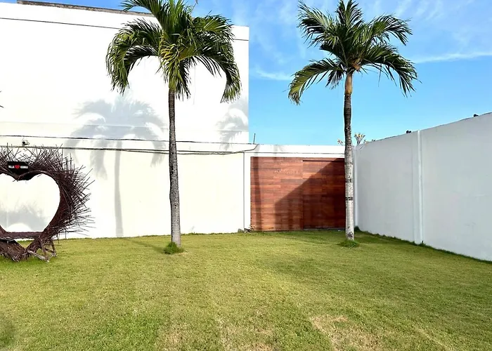 Kamawis Villa *