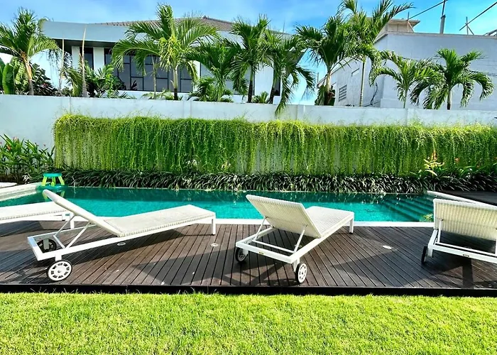 Villa Kamawis *